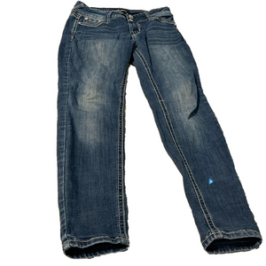 Wallflower women’s straight leg jeans size 3 denim distressed, EUC